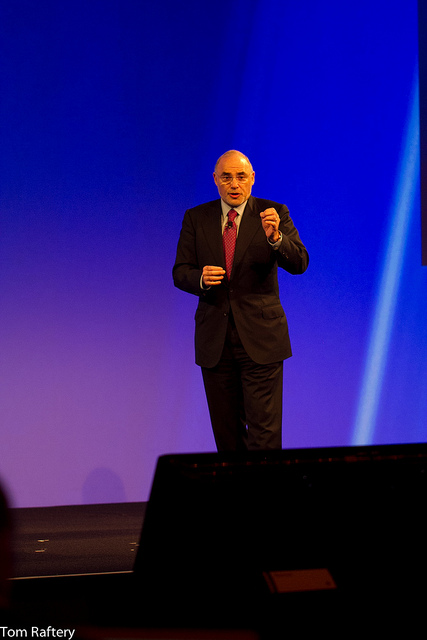 HP’s shrinking wallflower attitude may not be Sustainable!